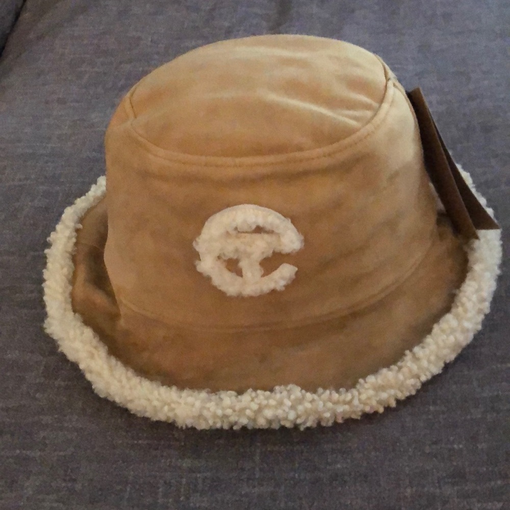 Telfar/Ugg bucket hat